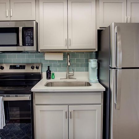 Oceanfront Escape Renovated Suite At Camelot Myrtle Beach Extérieur photo
