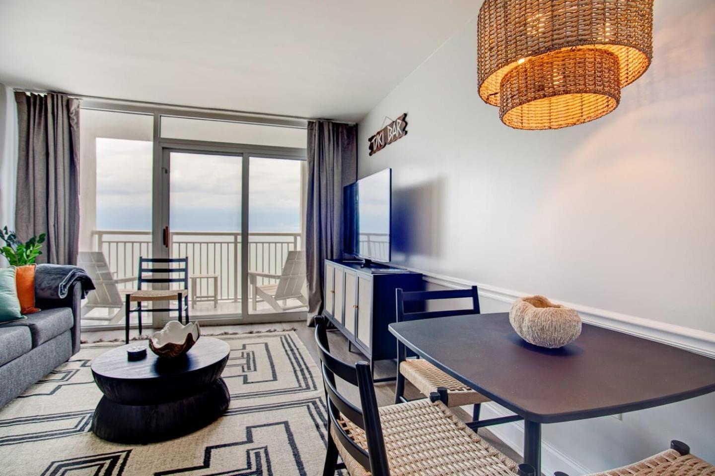Oceanfront Escape Renovated Suite At Camelot Myrtle Beach Extérieur photo